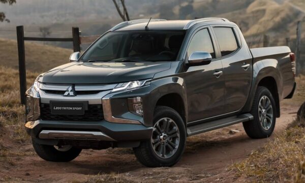 GRUPO J :  AMAROK , L200 TRITON , FRONTIER OU SIMILAR