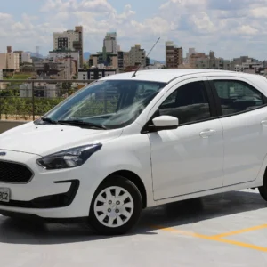 GRUPO D : FORD KA, SEDAN, VOYAGE OU SIMILAR.
